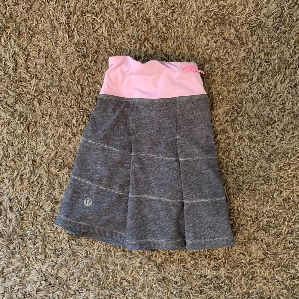 Lululemon pink and grey skirt
